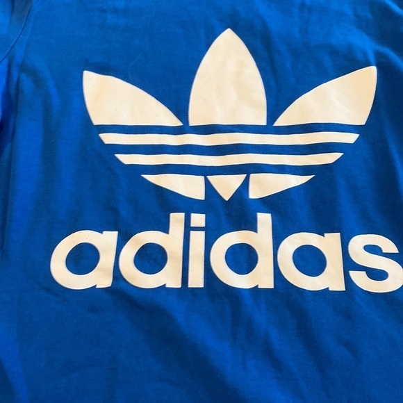 Adidas Blue & White Logo’d Short Sleeve Shirt Size XS in Like New Condition - Picture 2 of 3